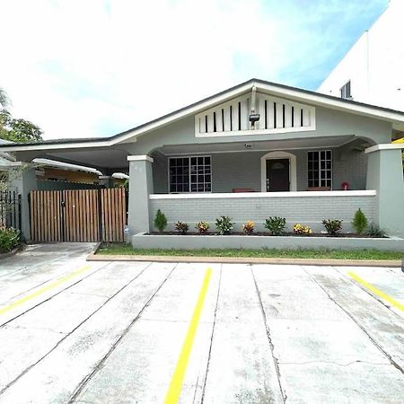 Independent Studio In Little Havana Маямі Екстер'єр фото